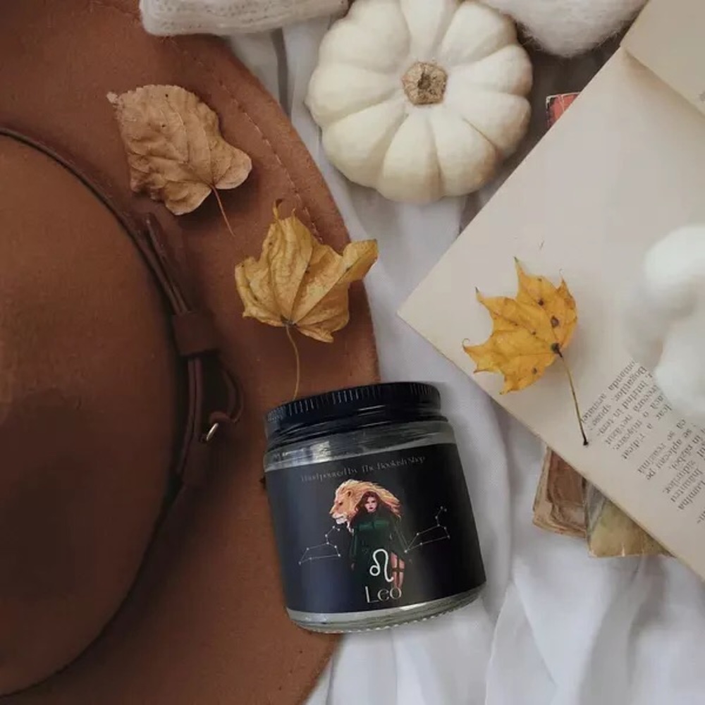 The Bookish Box Luminary Zodiac Leo Candle